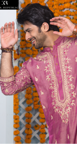 Tea Pink Silk Embroidered Kurta