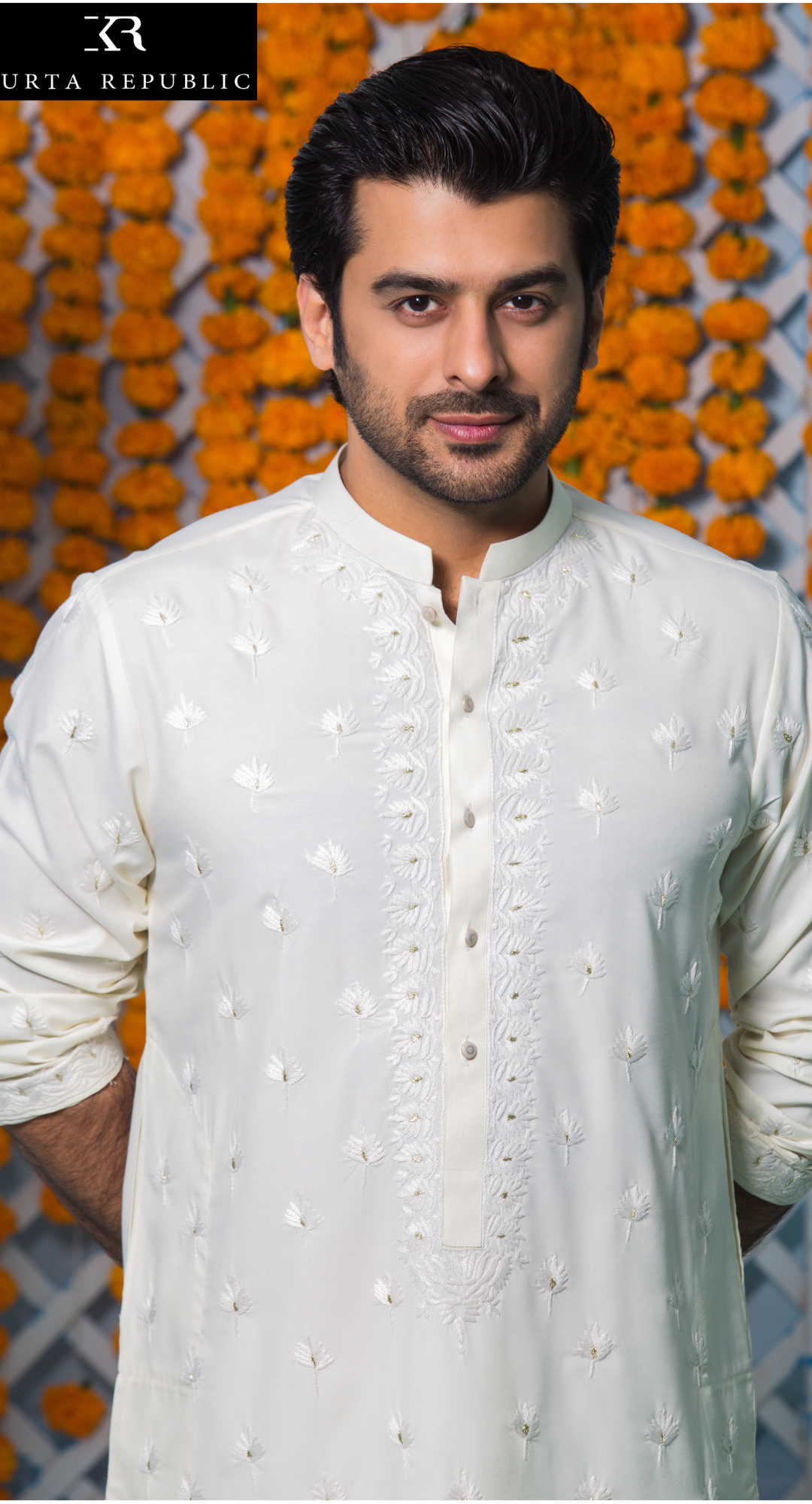 Offwhite Butter boski Embroidered Kurta